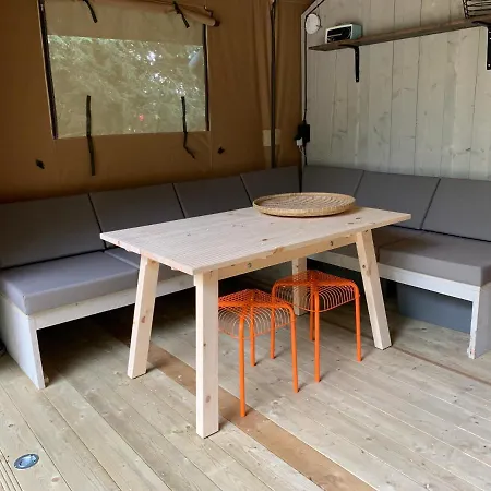 Glamping Wolfskuilen Luxusní stan Lieren